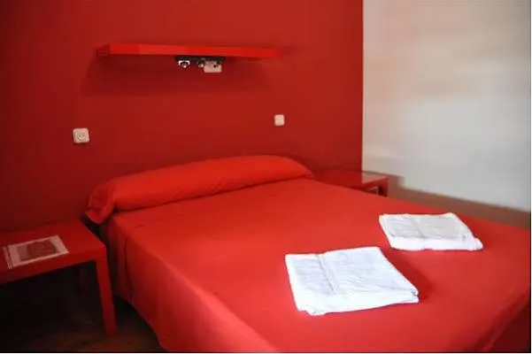 Mana Mana Youth Hostel Tossa de Mar